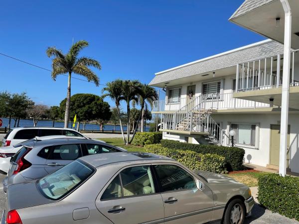 3160 Lake Osborne Dr #201, Lake Worth Beach, Florida 33461, image 1