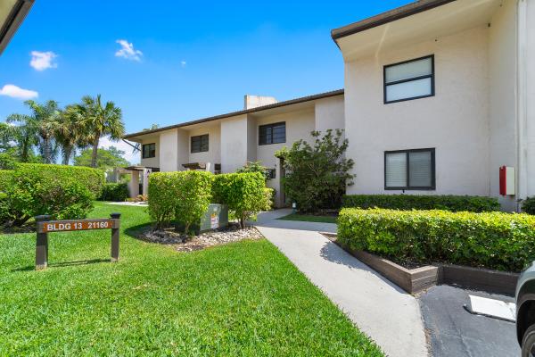 The Vistas Of Boca Lago, 21160 N Juego Cir #13c, Boca Raton, Florida 33433, image 1