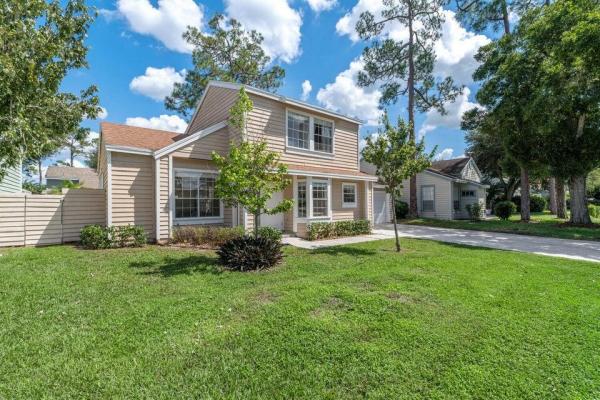 Emerald Forest Of Wellington, 1050 Aviary Rd, Wellington, Florida 33414, image 1