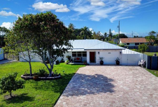 Floral Park, 6585 Osborne Dr, Lake Worth Beach, Florida 33462, image 1