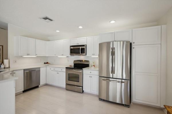 Riverwind At Jonathan's Landing, 16481 Riverwind Ct, Jupiter, Florida 33477, image 1