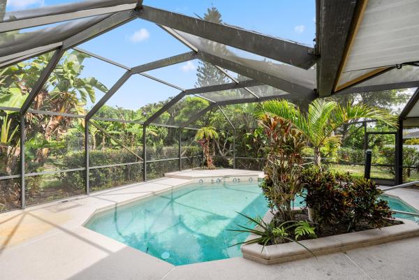 Southbend Lakes Estates, 620 SE Stow Ter, Port St. Lucie, Florida 34984, image 1