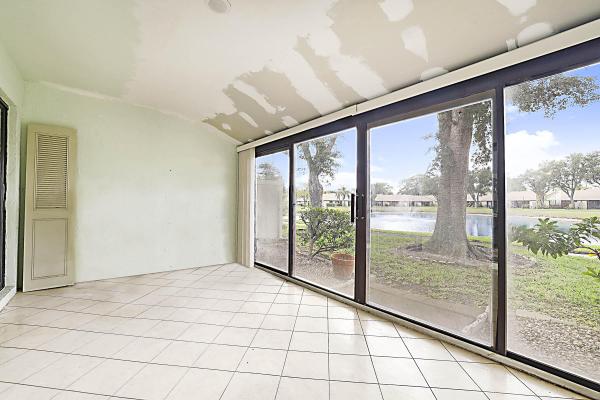 The Palm Club, 1017 Green Pine Blvd #E, West Palm Beach, Florida 33409, image 1