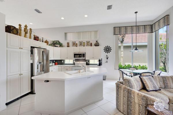 Huntington At Wycliffe, 4498 Hazleton Ln, Lake Worth, Florida 33449, image 1