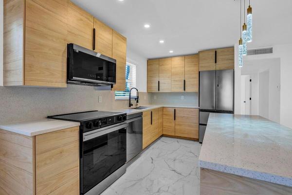 245 Saxony F, Delray Beach, Florida 33446, image 1