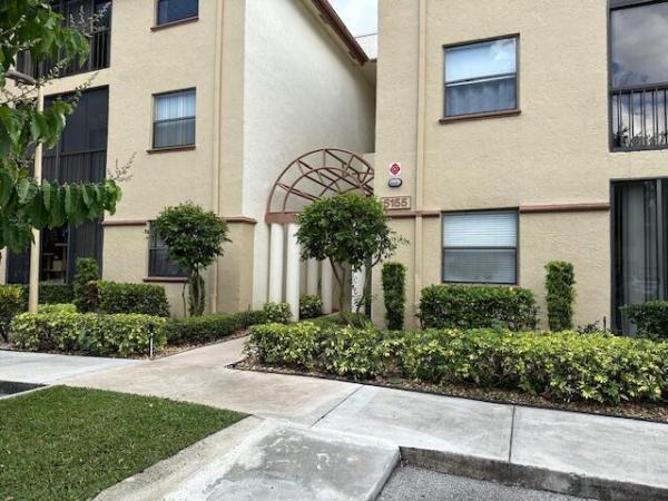 5155 Europa Dr #R, Boynton Beach, Florida 33437, image 1