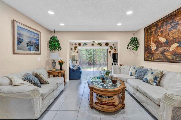 Camelot Village, 6738 Moonlit Dr, Delray Beach, Florida 33446, image 1