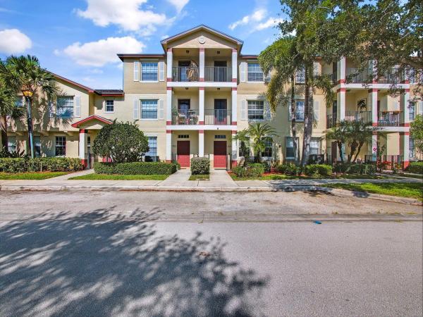 East Lake Village, 1898 SE Interlachen Dr, Port St. Lucie, Florida 34952, image 1