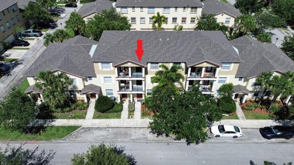 East Lake Village, 1898 SE Interlachen Dr, Port St. Lucie, Florida 34952, image 2