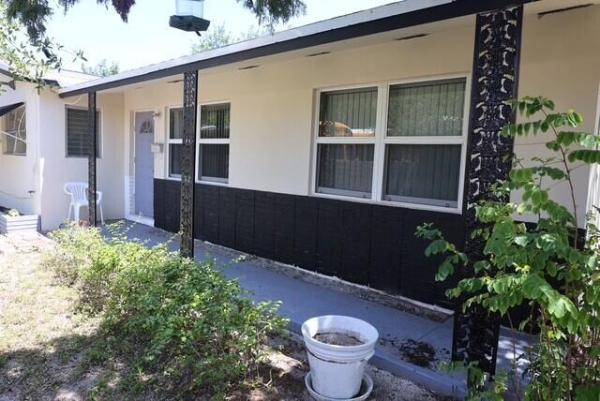 Lincoln Court, 1454 NE 2nd Ct, Boca Raton, Florida 33432, image 1