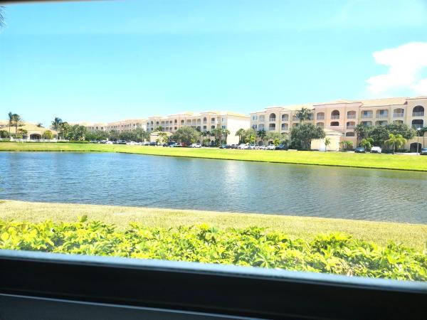 Harbour Isle East, 1 Harbour Isle Dr #104, Fort Pierce, Florida 34949, image 1