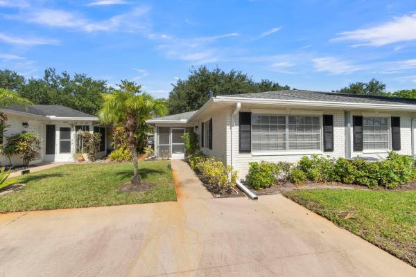 10109 45th Trl, Boynton Beach, Florida 33436, image 1