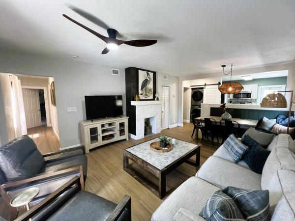 Lake Worth Town, 404 S M St #1, Lake Worth Beach, Florida 33460, image 1