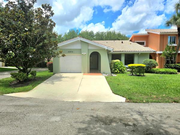 Estada Of Los Paseos, 20975 Del Casa Dr, Boca Raton, Florida 33433, image 1