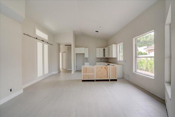 Cambridge At Wycliffe, 4578 Carlton Golf Dr, Lake Worth, Florida 33449, image 2