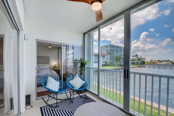 Wilshire West, 410 Wilma Cir #204, Riviera Beach, Florida 33404, image 1