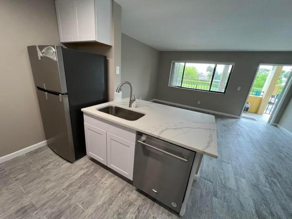 1432 Meadows Cir W, Boynton Beach, Florida 33436, image 2