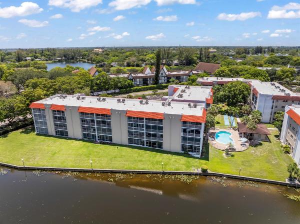 Las Vistas In Inverrary, 3601 Inverrary Dr #308, Lauderhill, Florida 33319, image 1