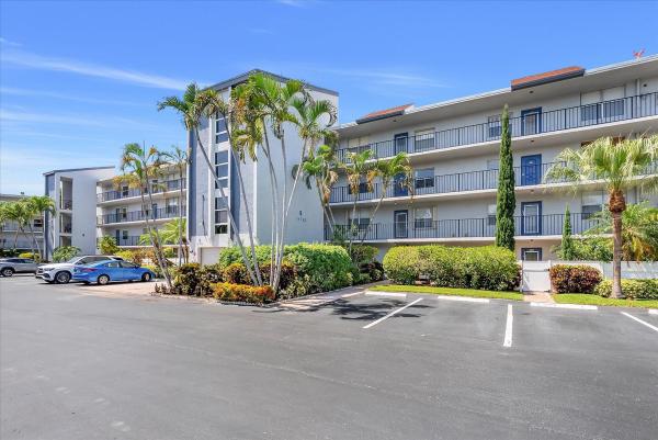 Deauville Village, 14723 Cumberland Dr #1040, Delray Beach, Florida 33446, image 1