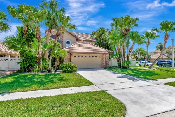 Cambridge At Aberdeen, 8102 Allspice Dr, Boynton Beach, Florida 33472, image 1