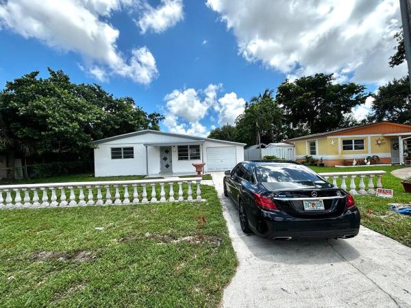Playland Estates, 5630 Simms St, Hollywood, Florida 33021, image 1