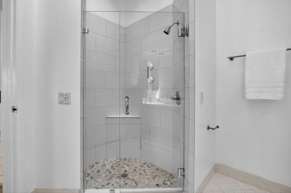 St Tropez Villas, 17215 Boca Club Blvd #2, Boca Raton, Florida 33487, image 2