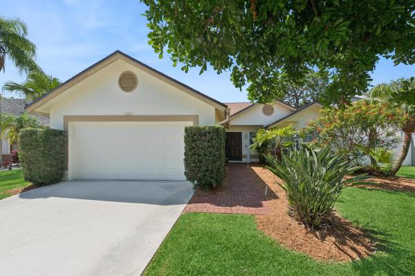 Meadowland Cove Of Wellington, 12861 Meadowbend Dr, Wellington, Florida 33414, image 1