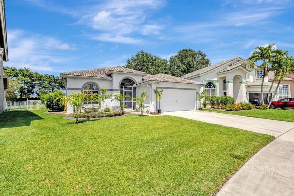 Harbor Cove, 3662 Old Lighthouse Cir, Wellington, Florida 33414, image 1
