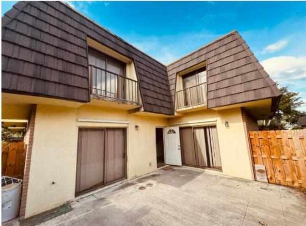 Cherry Lane Townhomes, 4626 Cherry Rd, West Palm Beach, Florida 33417, image 1