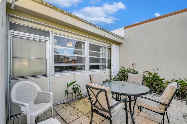 Fernley 3 At Cresthaven Townhomes, 5780 Fernley Dr #94, West Palm Beach, Florida 33415, image 1