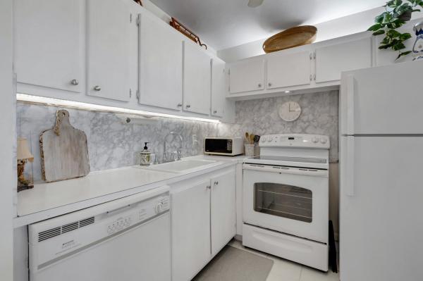 Durham, 4030 Durham B, Deerfield Beach, Florida 33442, image 1