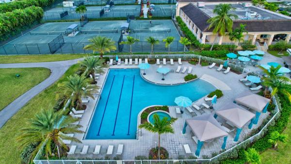 High Point Of Delray 2, 410 High Point Dr #C, Delray Beach, Florida 33445, image 1