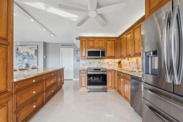 Hillsboro Landings 2, 1627 Riverview Rd #409, Deerfield Beach, Florida 33441, image 1