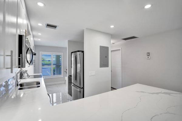 1150 Boxwood Dr #101, Delray Beach, Florida 33445, image 1