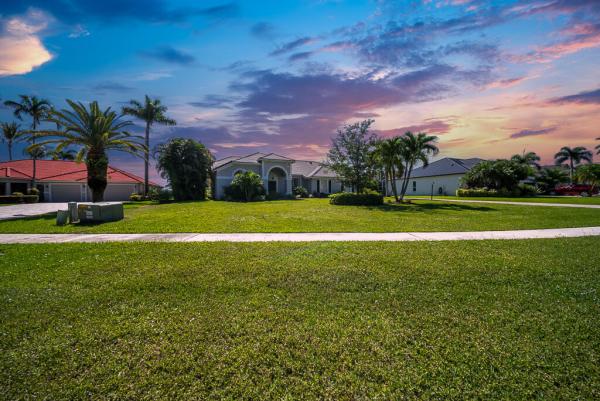 Legend Lake Estates, 9640 Eagle Point Ln, Lake Worth, Florida 33467, image 1