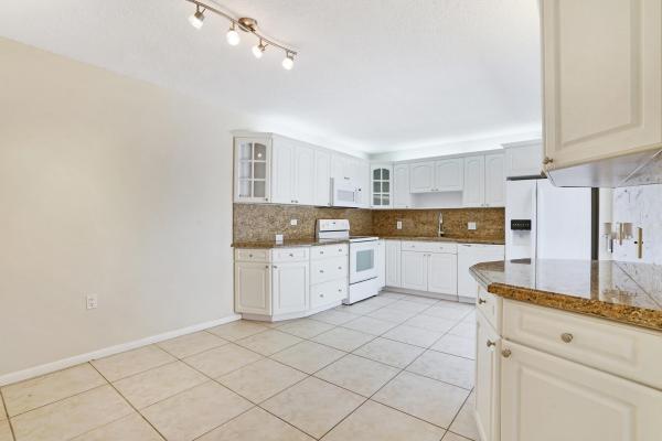 Glenwood Townhomes, 707 7th Ter, Palm Beach Gardens, Florida 33418, image 1