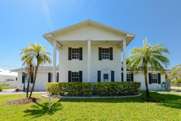 Northport Village, 102 NE Surfside Ave, Port St. Lucie, Florida 34983, image 1