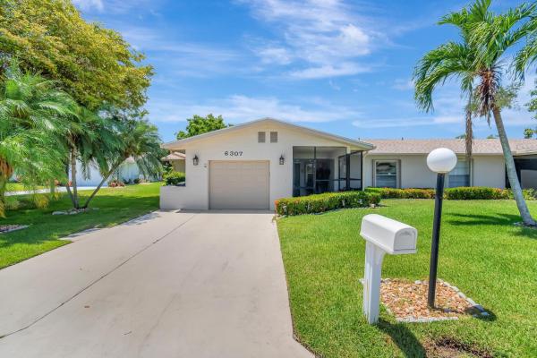 Delray Villas 4 & 5, 6307 Lasalle Rd, Delray Beach, Florida 33484, image 1