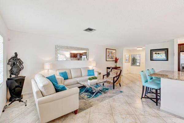 Delray Villas 4 & 5, 6307 Lasalle Rd, Delray Beach, Florida 33484, image 2
