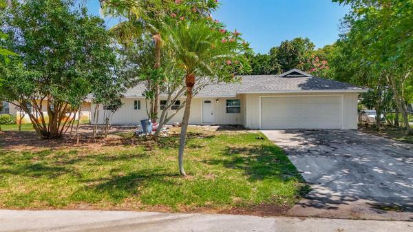 Country Club Acres, 5450 Garfield Rd, Delray Beach, Florida 33484, image 1