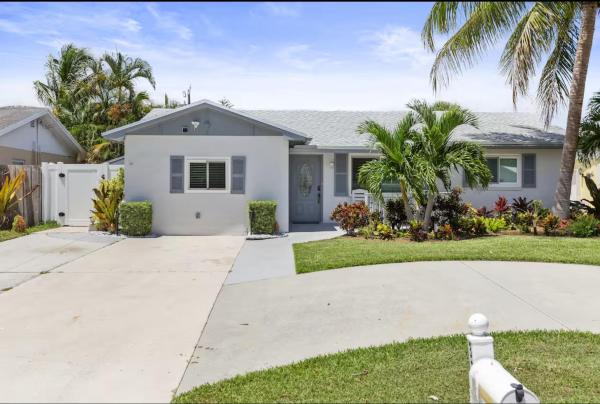 Palm Beach Gardens Estates, 337 Balsam St, Palm Beach Gardens, Florida 33410, image 1