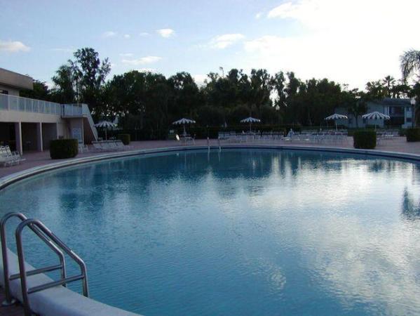 Watersedge At Lakes Of Delray, 15355 Lakes Of Delray Blvd #211, Delray Beach, Florida 33484, image 2
