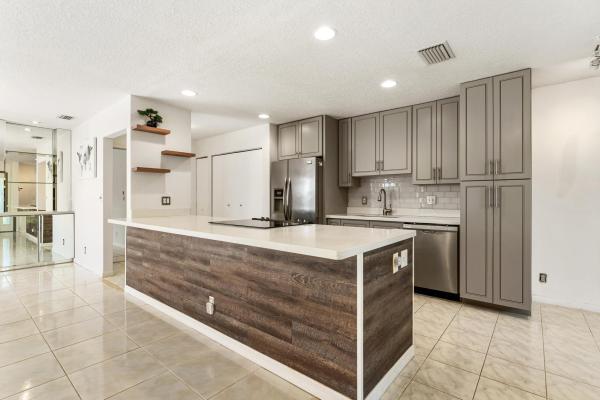 Baywood Village 1, 2561 Carambola Cir #1848 Bldg 8, Coconut Creek, Florida 33066, image 1