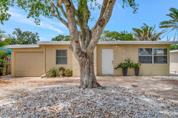 Greynolds Highlands, 125 E Hart St, Lantana, Florida 33462, image 1