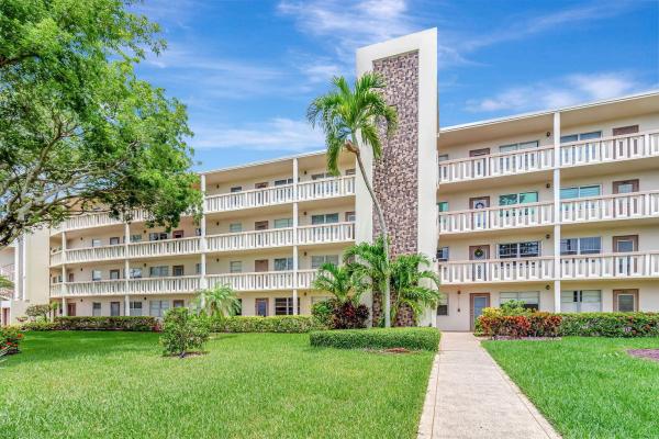 Newport, 1067 Newport Q, Deerfield Beach, Florida 33442, image 3