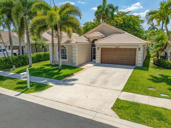 Carriage Brooke At Wellington's Edge, 1833 Barnstable Rd, Wellington, Florida 33414, image 1