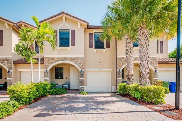 Horizon At Celebration, 5405 NW 27th Ct, Margate, Florida 33063, image 1