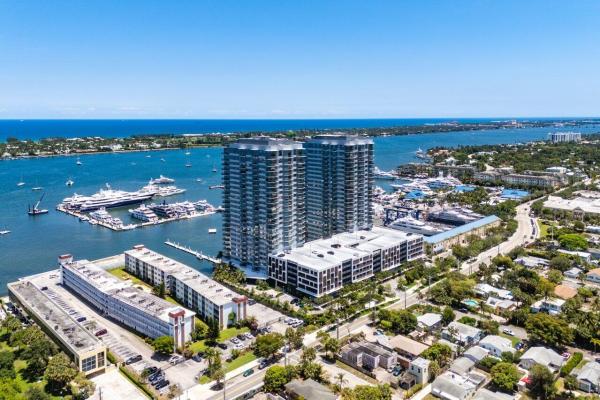 Regency Surf & Racquet Club, 4500 N Flagler Dr #A23, West Palm Beach, Florida 33407, image 1