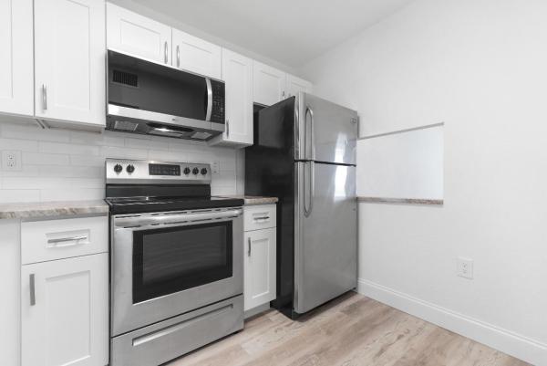 Sunrise Lakes 1, 8000 Sunrise Lakes Dr #112, Sunrise, Florida 33322, image 1