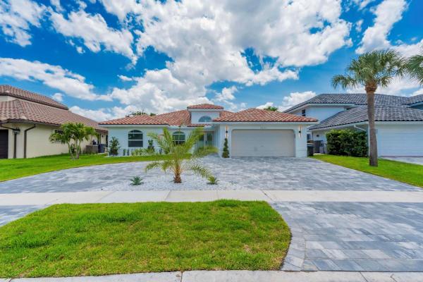 La Joya, 23155 L Ermitage Cir, Boca Raton, Florida 33433, image 1